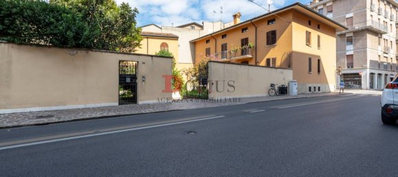 3 bedrooms Villa in Mantua, Italy No. 245833 31