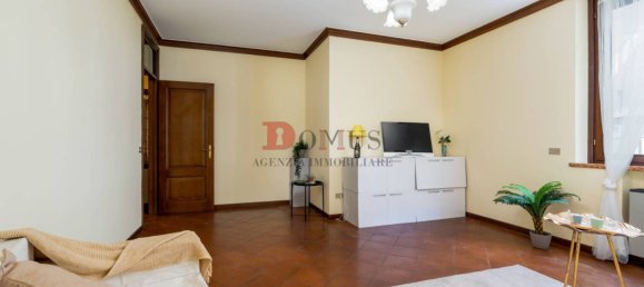 3 bedrooms Villa in Mantua, Italy No. 245833 4