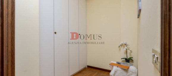 3 bedrooms Villa in Mantua, Italy No. 245833 13