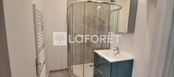 Квартира с 1 спальней в Сюрен, Франция № 180276 13