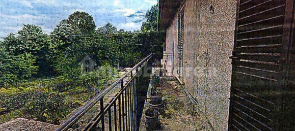 2 bedrooms Apartment in Trivigliano, Italy No. 336154 4