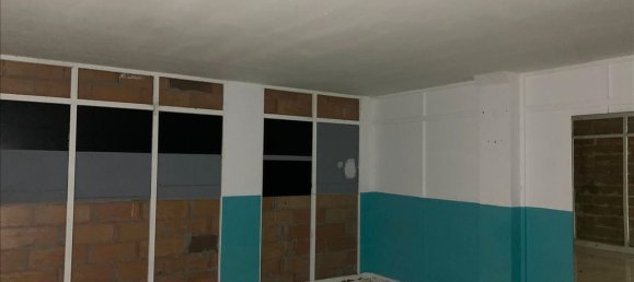Gewerbliche Immobilie in Salou, Spain 197m², Nr. 156956 3