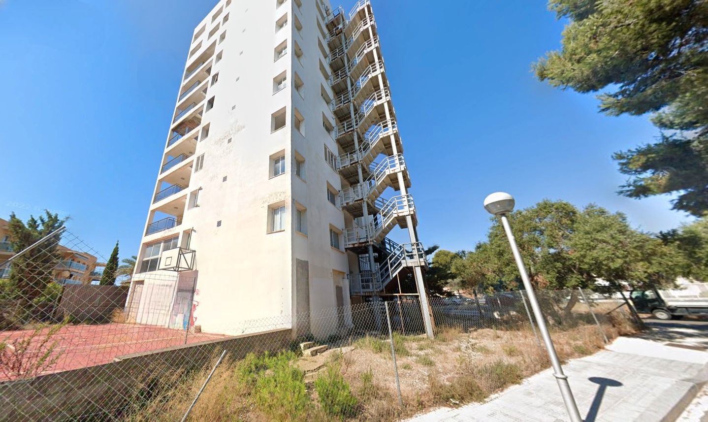 Gewerbliche Immobilie in Salou, Spain 197m², Nr. 156956