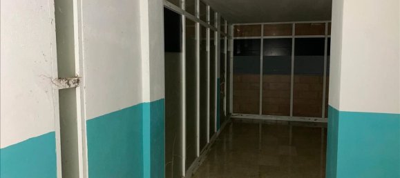 Gewerbliche Immobilie in Salou, Spain 197m², Nr. 156956 2