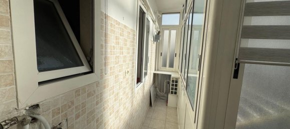 3 rooms Apartment in Taranto, Italy No. 146006 10