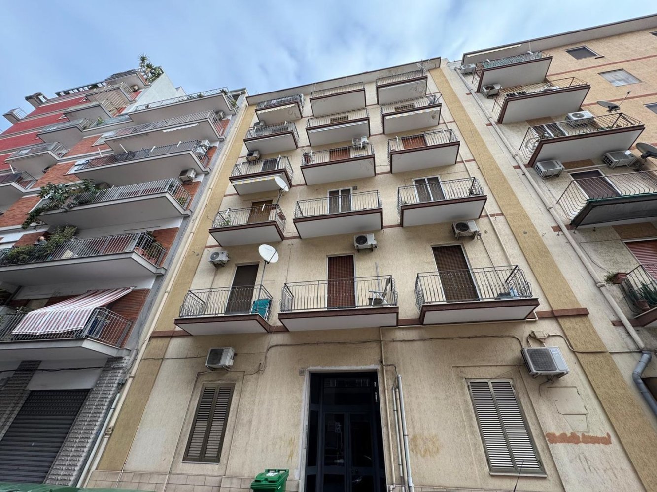 3 rooms Apartment in Taranto, Italy No. 146006