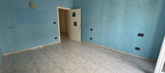 3 rooms Apartment in Taranto, Italy No. 146006 20