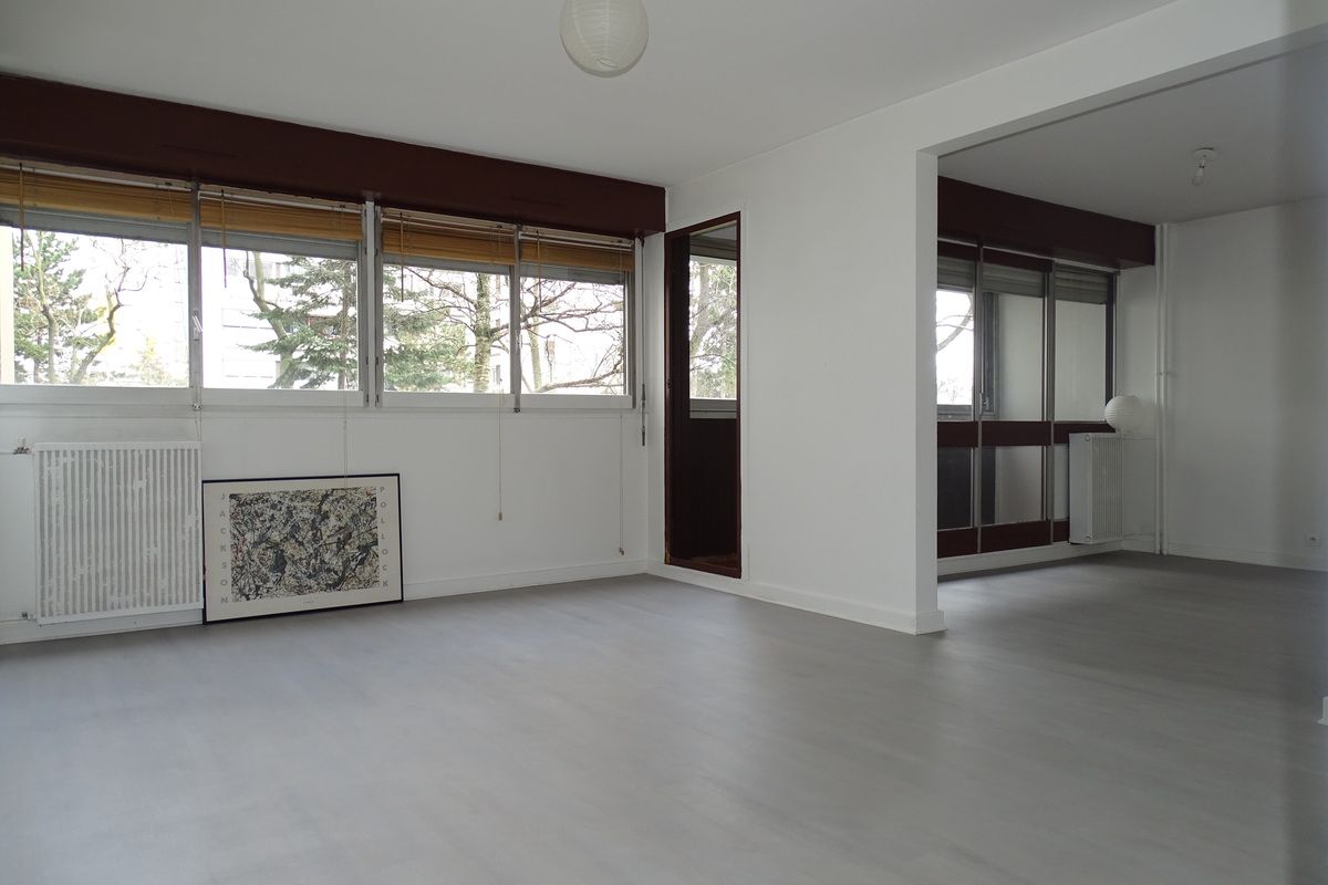 2 غرف نوم شقة في Creteil, France رقم 168929