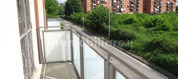 2 bedrooms Apartment in Moncalieri, Italy No. 323973 8