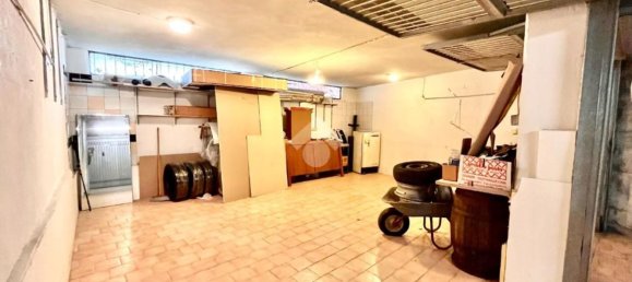 36m² Garage in Albenga, Italy No. 379536 8