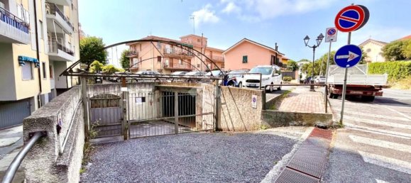 36m² Garage in Albenga, Italy No. 379536 5