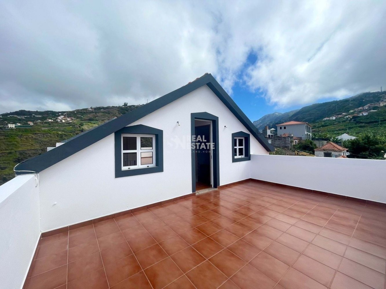 3 bedrooms House in Ribeira Brava, Portugal No. 226739