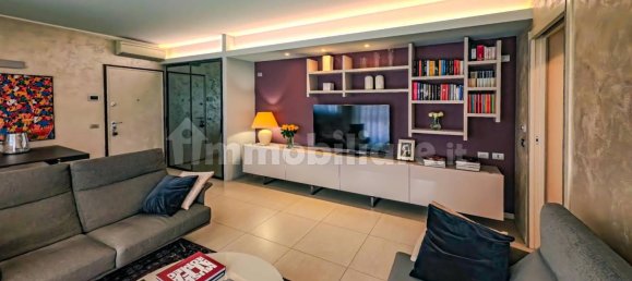 2 bedrooms Apartment in Lesmo, Italy No. 325987 8