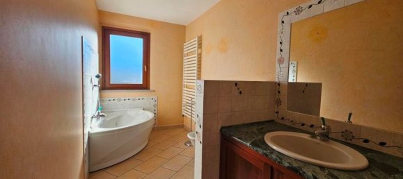 4 rooms Duplex in San Raffaele Cimena, Italy No. 265969 8