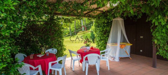 5 bedrooms Villa in Lucca, Italy No. 74678 6