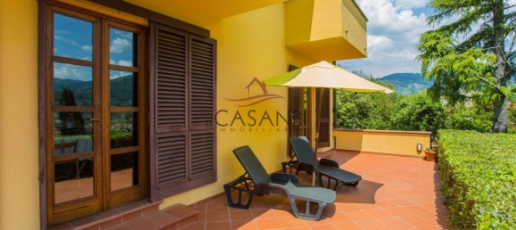 5 bedrooms Villa in Lucca, Italy No. 74678 15