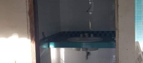 4 bedrooms Villa in Civitanova Marche, Italy No. 124060 7