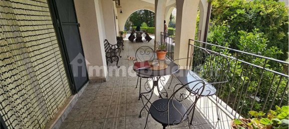 Вилла с 2 спальнями в Виллароза, Италия № 355354 3