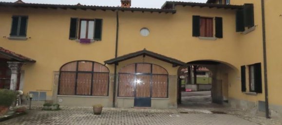 Квартира с 2 комнатами в Сироне, Италия № 8142 10