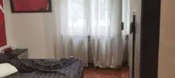 4 rooms Apartment in Ivrea, Italy No. 202052 7