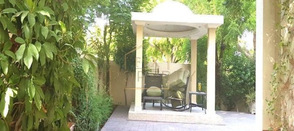 Villa T2 em The Springs, UAE N.º 6642 21