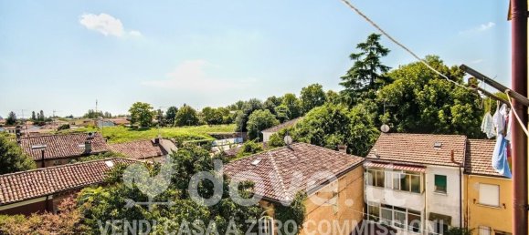 5 bedrooms Apartment in Ferrara, Italy No. 318053 4