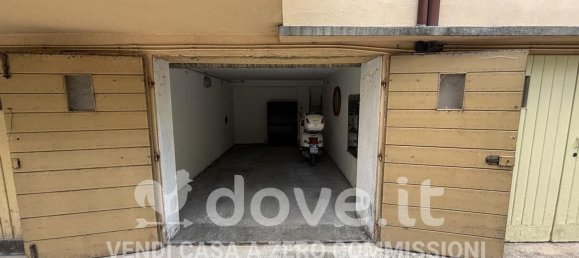 5 bedrooms Apartment in Ferrara, Italy No. 318053 34