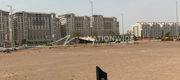 753m² Land in Abu Dhabi, UAE No. 101887 4