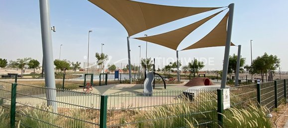 753m² Land in Abu Dhabi, UAE No. 101887 9