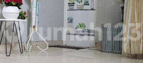 3 bedrooms House in Jakarta, Indonesia No. 1805 7