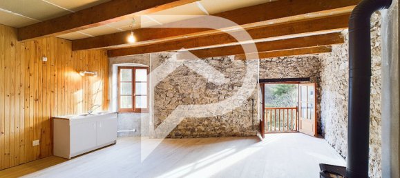 5 bedrooms Villa in Burzet, France No. 207201 3