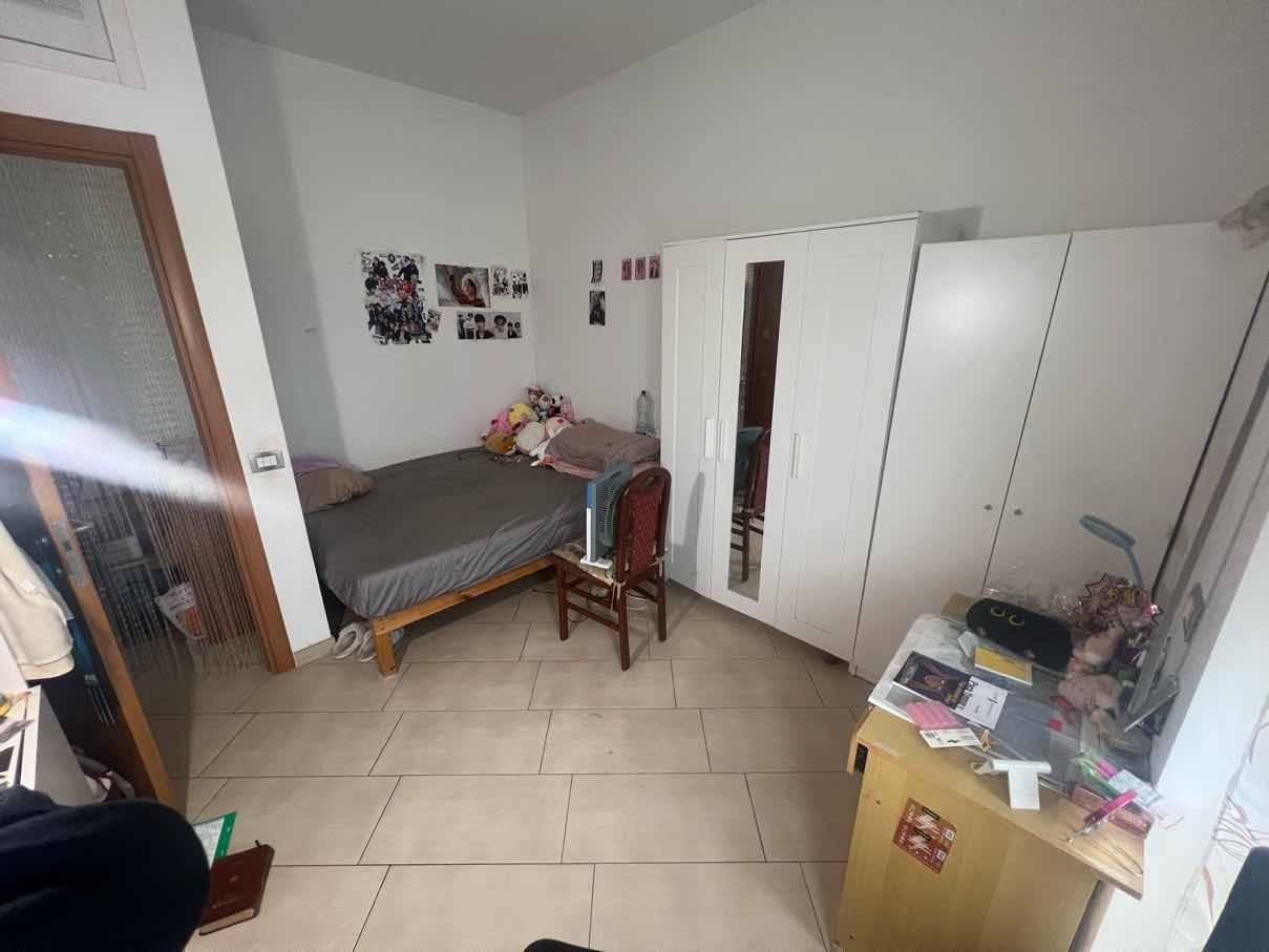 Квартира с 3 спальнями в Рим, Италия № 360429