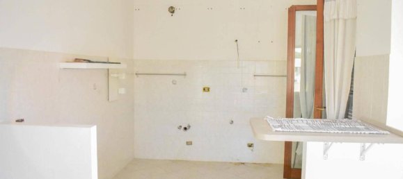 3-Zimmer Wohnung in Albano Laziale, Italy, Nr. 32586 13