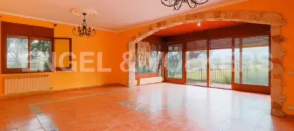 10 chambres Maison à Palau-Solita I Plegamans, Spain No. 80370 8