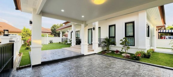 3 Schlafzimmer Haus in Pattaya, Thailand, Nr. 26141 14