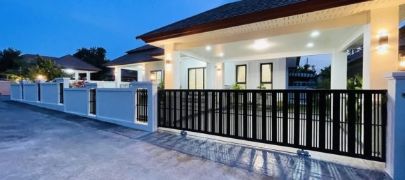 3 Schlafzimmer Haus in Pattaya, Thailand, Nr. 26141 12