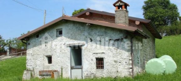 Дом с 1 спальней в Тавернола Бергамаска, Италия № 260739 2