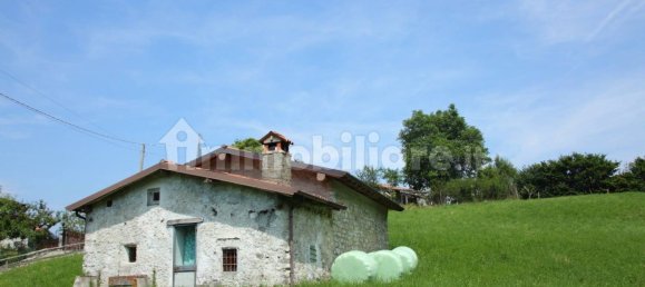 Дом с 1 спальней в Тавернола Бергамаска, Италия № 260739 8