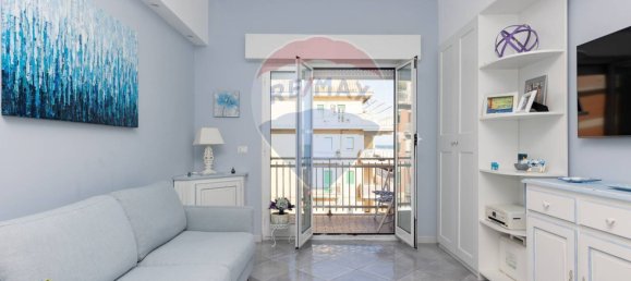 1 bedroom Apartment in Rome, Italy No. 288448 2