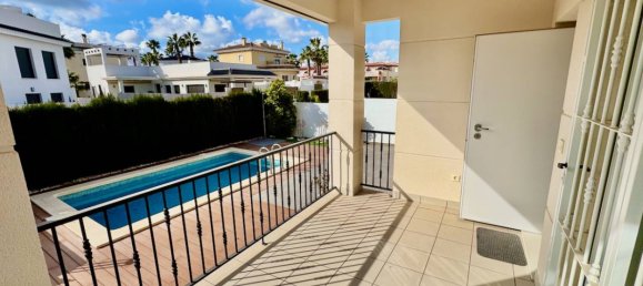 3 bedrooms Villa in Ciudad Quesada, Spain No. 162623 15