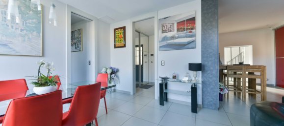 3 bedrooms Apartment in Chantilly, France No. 99312 4