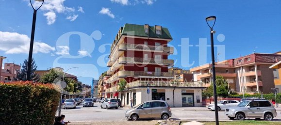 4-salle Appartement à Isernia, Italy No. 154585 38