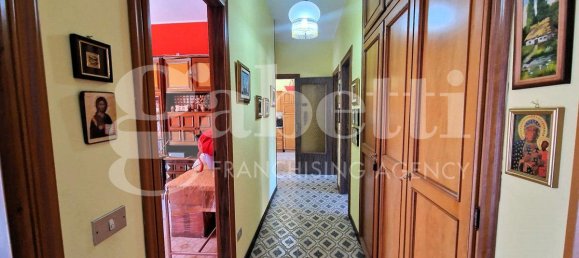 4-salle Appartement à Isernia, Italy No. 154585 41