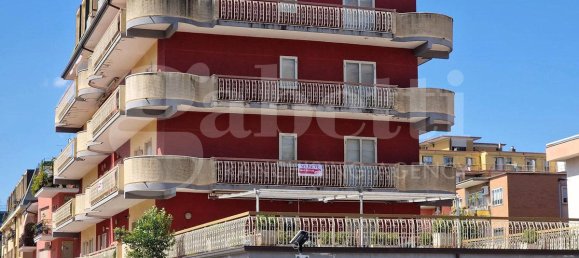 4-salle Appartement à Isernia, Italy No. 154585 37