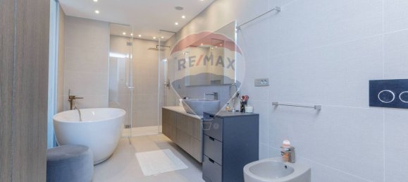 Villa de 10 divisões em Massino Visconti, Italy N.º 14237 29