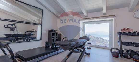 Villa de 10 divisões em Massino Visconti, Italy N.º 14237 24