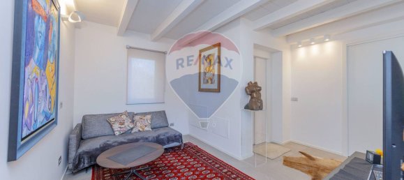 Villa de 10 divisões em Massino Visconti, Italy N.º 14237 20