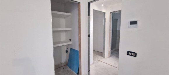 Villa de 4 divisões em San Cesareo, Italy N.º 199100 45