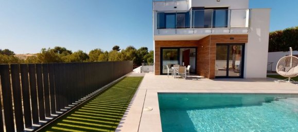 3 bedrooms Villa in La Nucia, Spain No. 6881 21