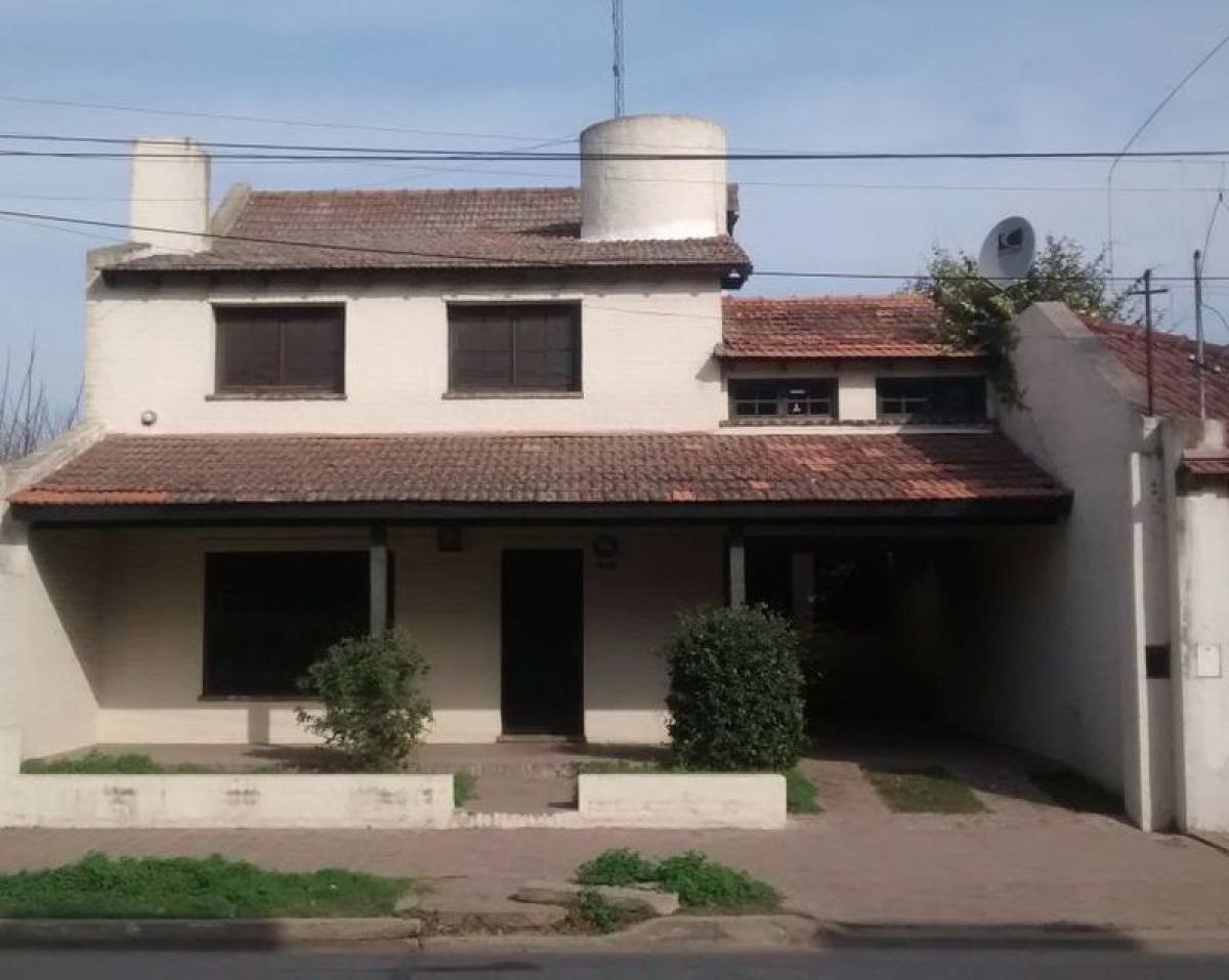 3 chambres Maison à Lobos, Argentina No. 9684